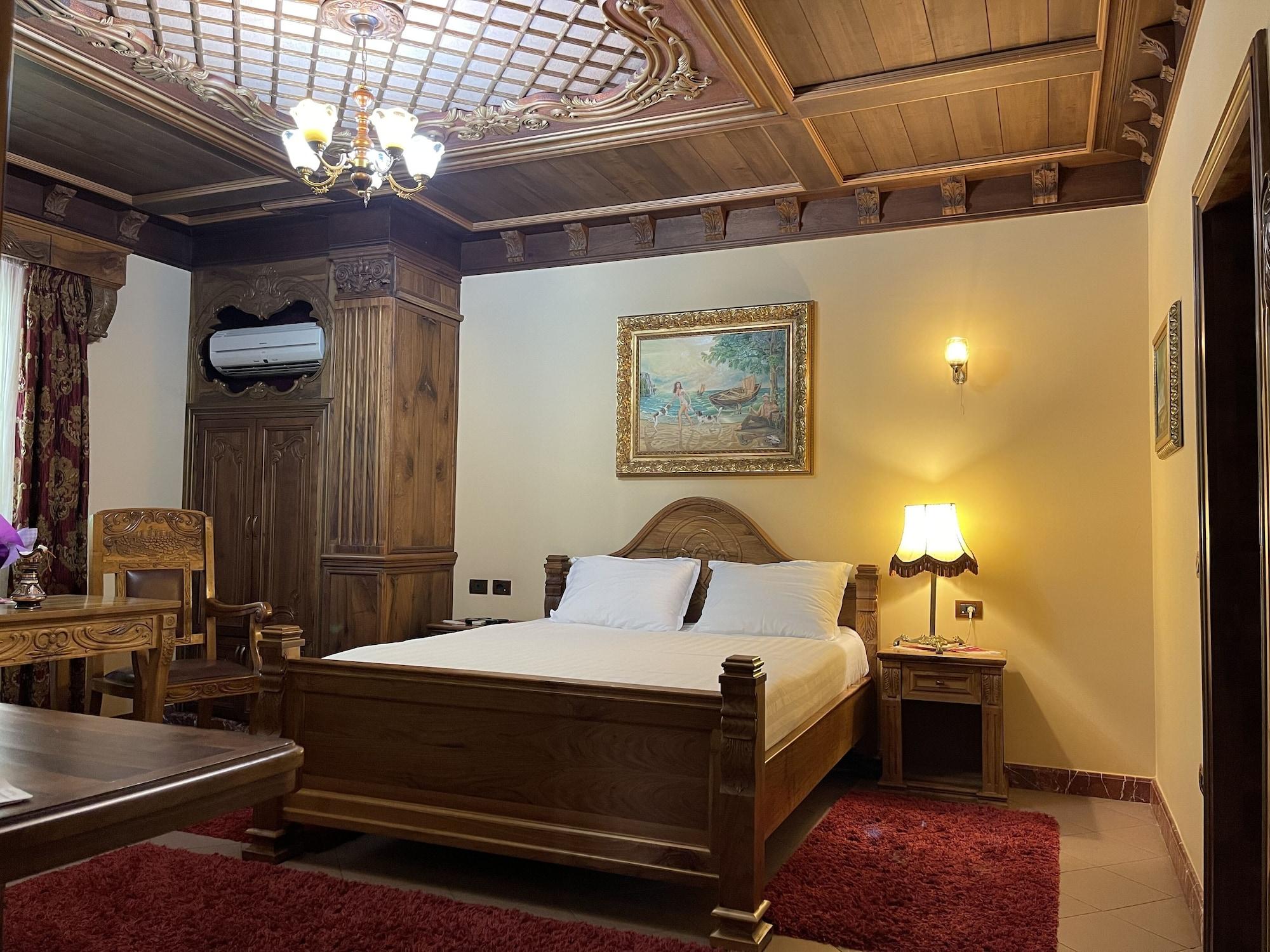 Brilant Antik Hotel 티라나 외부 사진