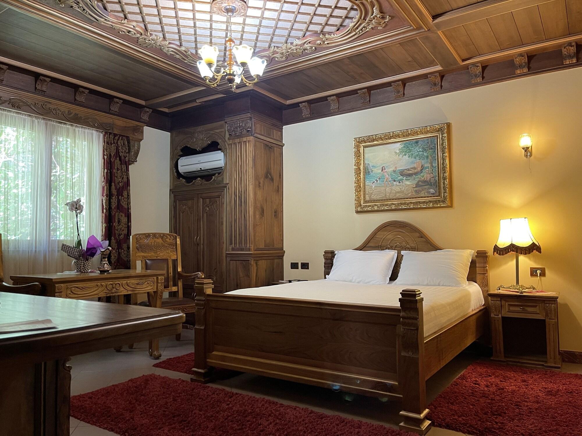 Brilant Antik Hotel 티라나 외부 사진
