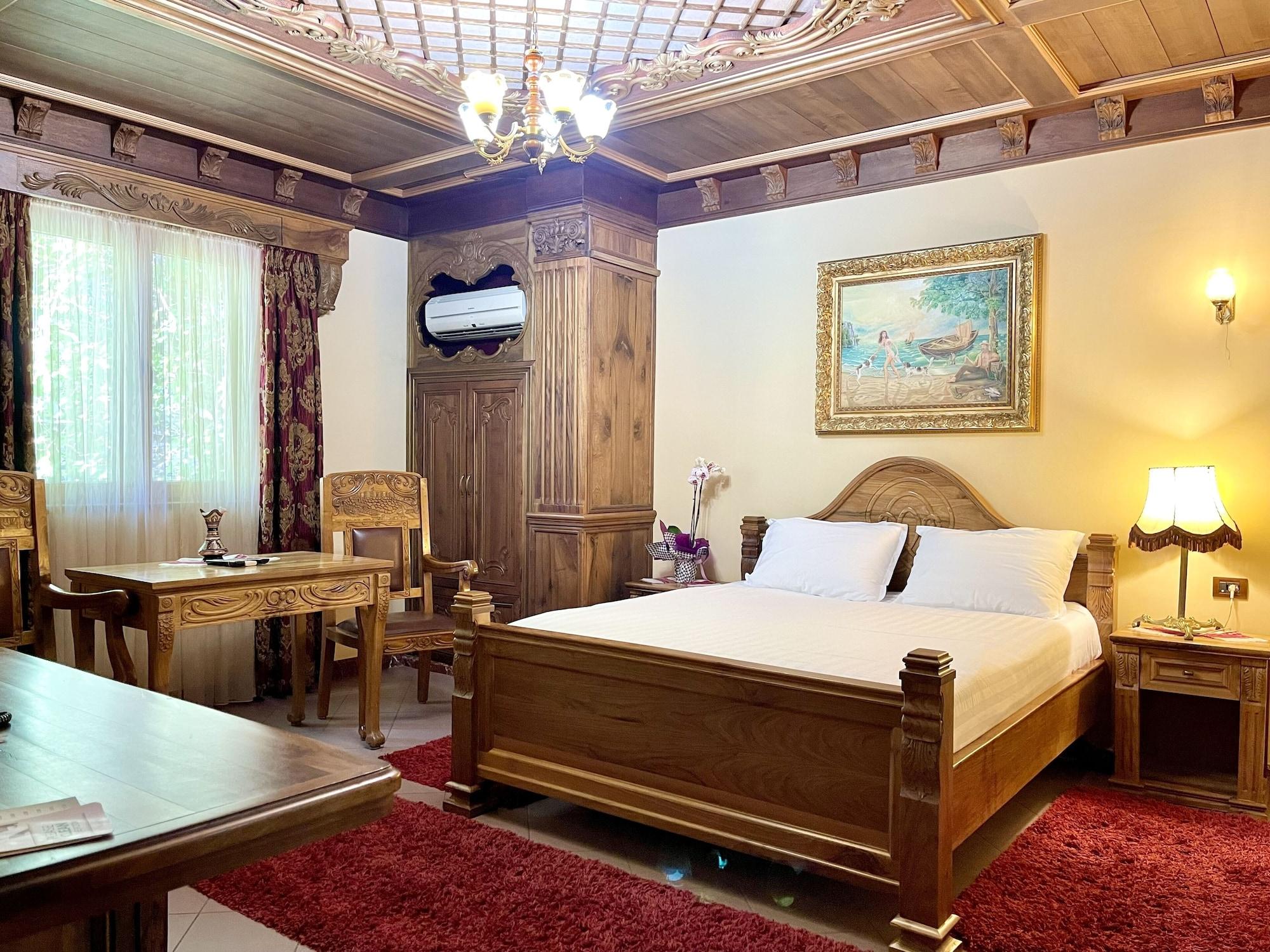 Brilant Antik Hotel 티라나 외부 사진
